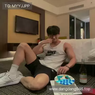 鲍秦心
